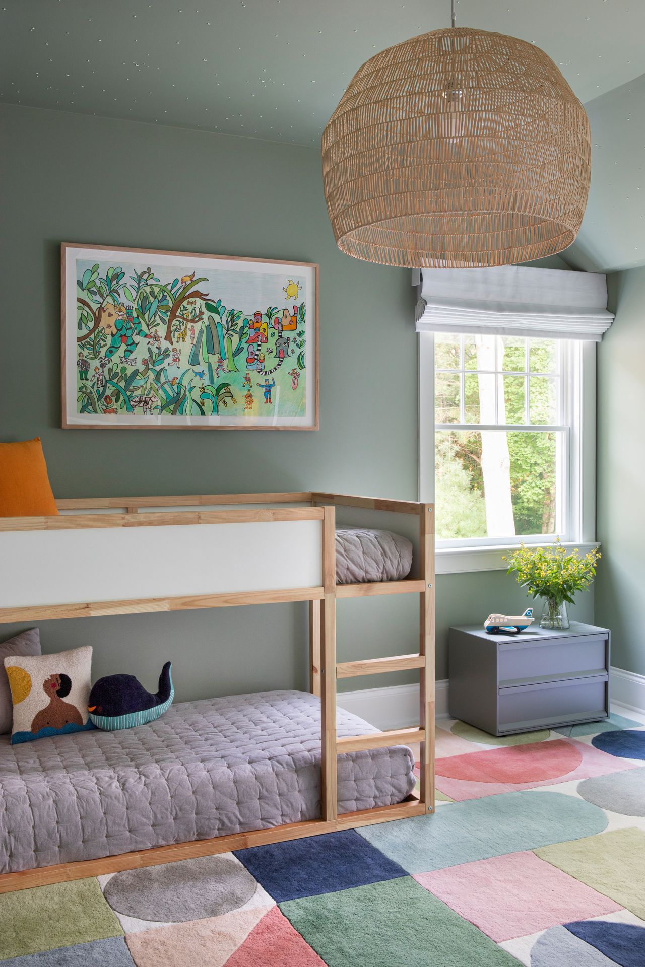 5 Green Kid's Room Ideas for Calm, but Colorful Spaces Livingetc