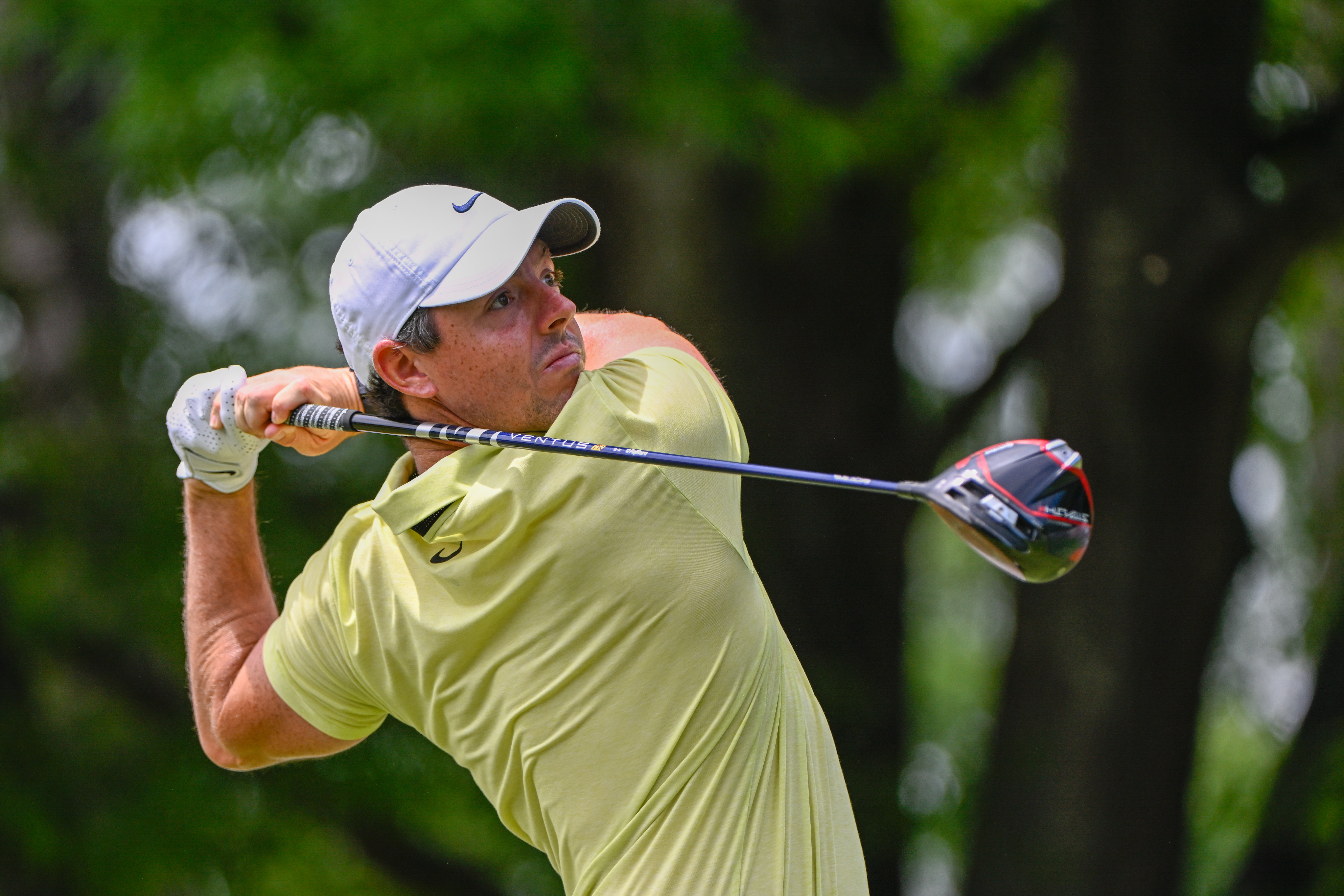 Rory McIlroy hits a driver off the tee