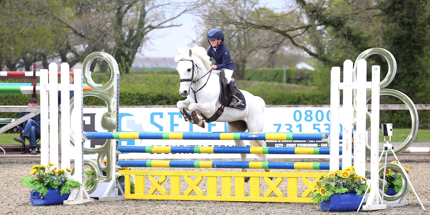 Anya Dewey-Clarke Springboard 128cm final, heading the lineup with Mini Mouse II