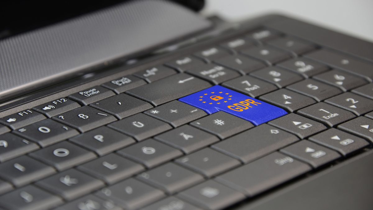 GDPR iconography on a keyboard&#039;s enter key