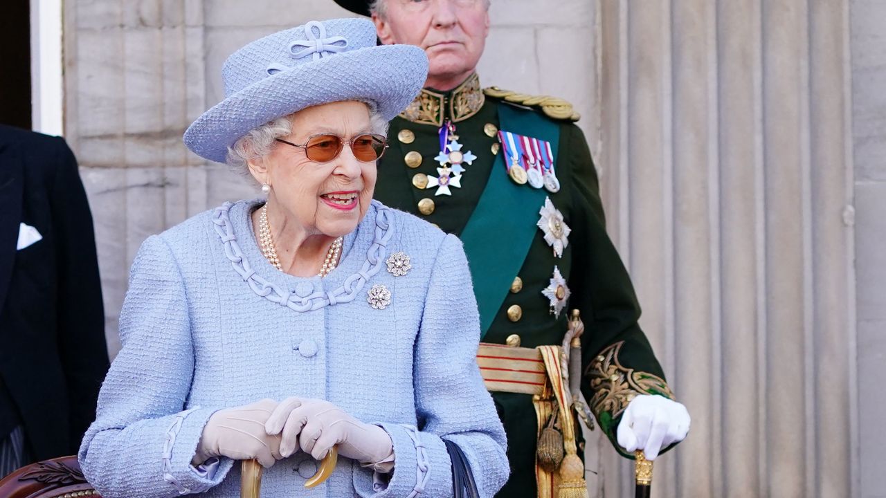 Queen Elizabeth with cane