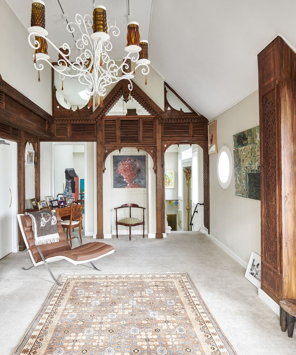 Explore John Lennon's 'lost weekend' apartment A stylish penthouse in