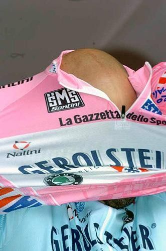 Another maglia rosa for Schumi