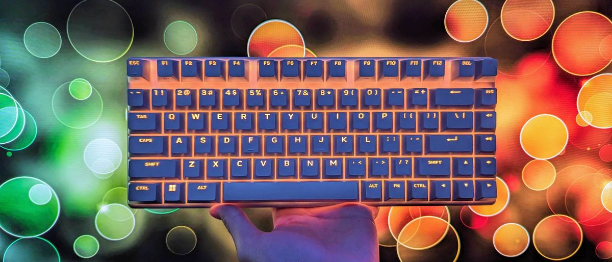 Image of the Alienware Pro Wireless Gaming Keyboard.