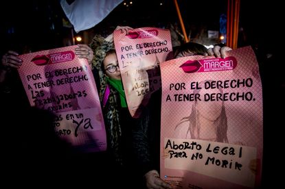 Argentina Senate shoots down abortion bill