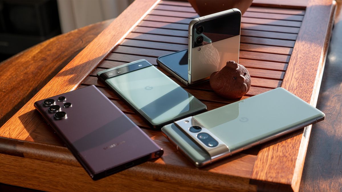 The best refurbished phone deals of April 2024