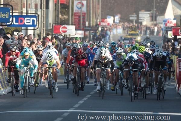 The hotly contested sprint for stage 2 had the riders stretched across the road.