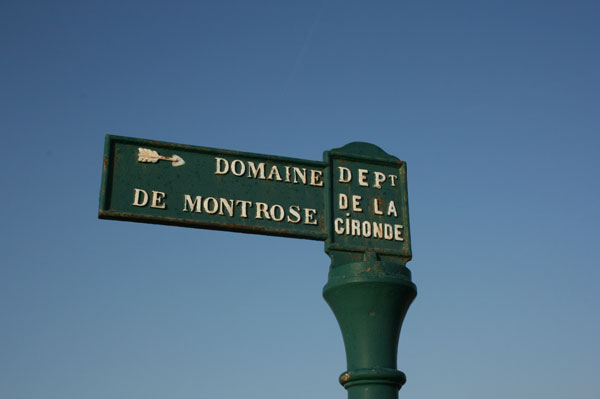 Montrose sign