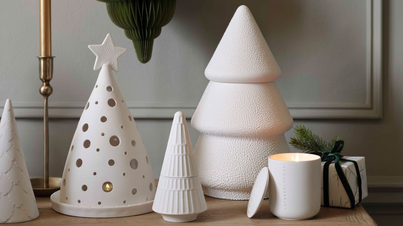 White ceramic Christmas tree