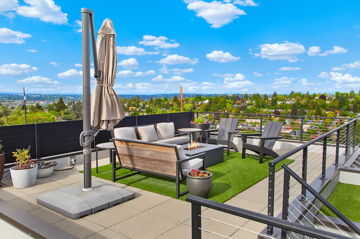 Seattle rooftop deck