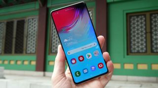samsung galaxy s10 5g front angled in-hand