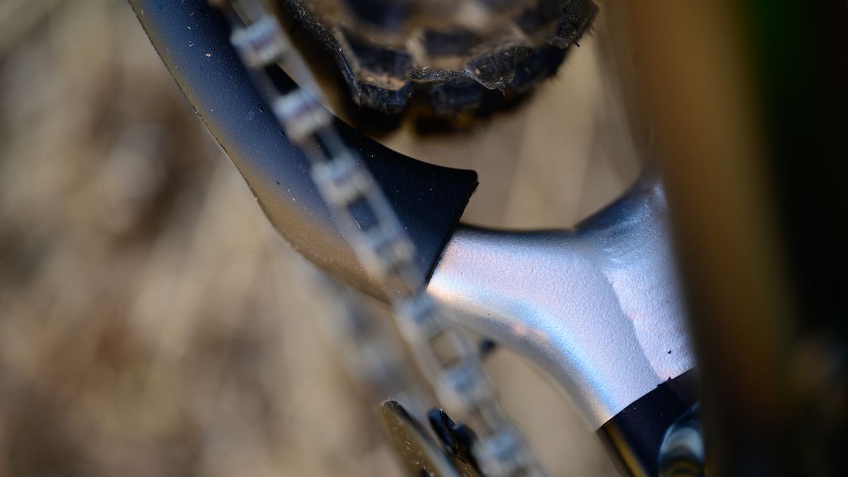 Woom Off 6 kids bike peeling chainstay protector