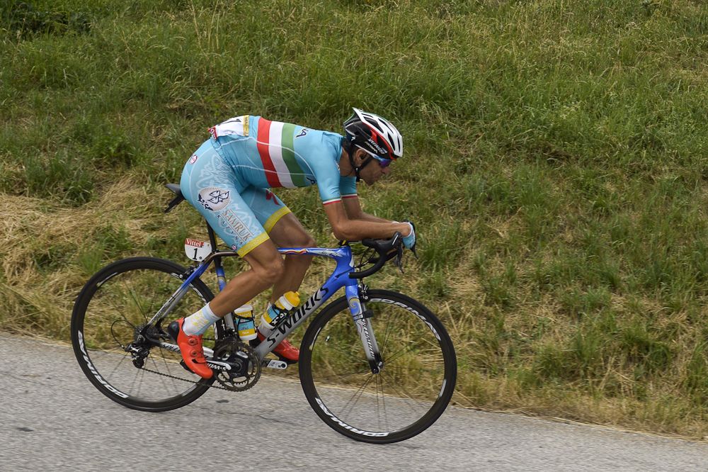 Vincenzo Nibali makes his way to the finish of stage 19