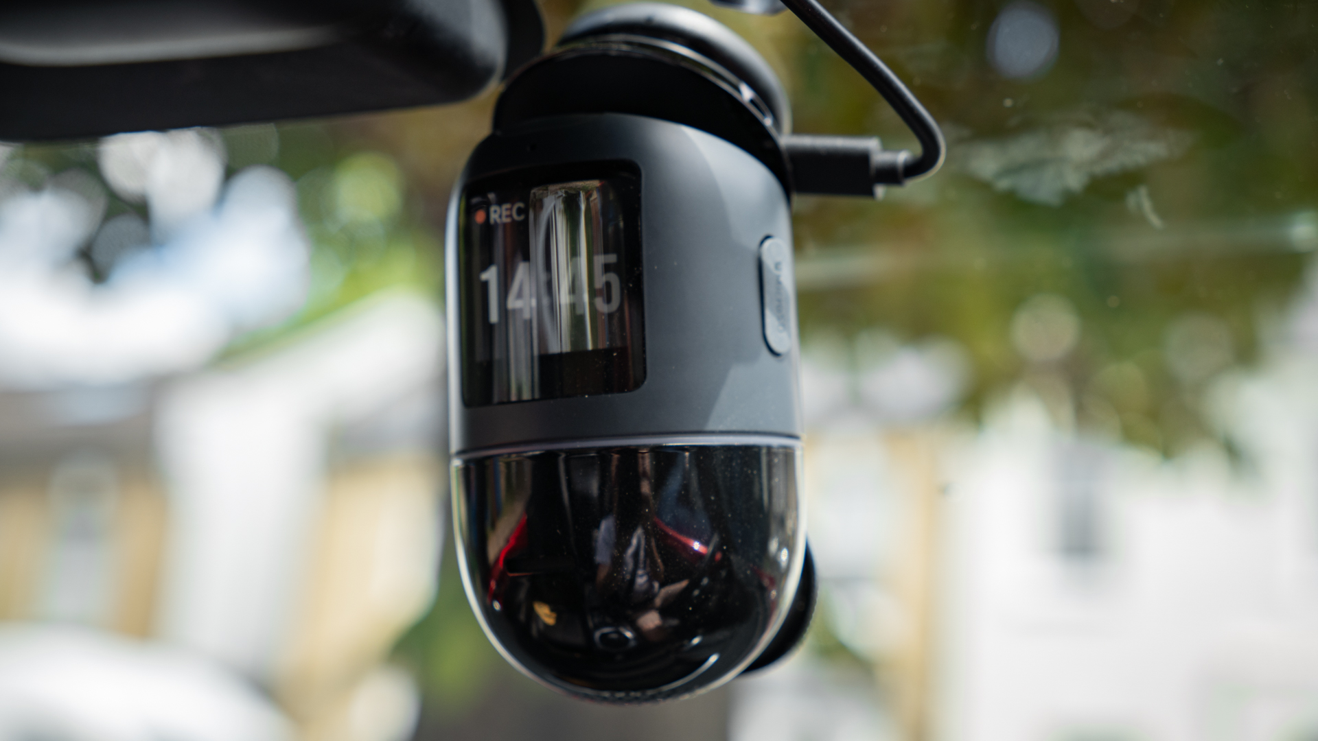 70mai 4K Omni dashcam in a car windshield