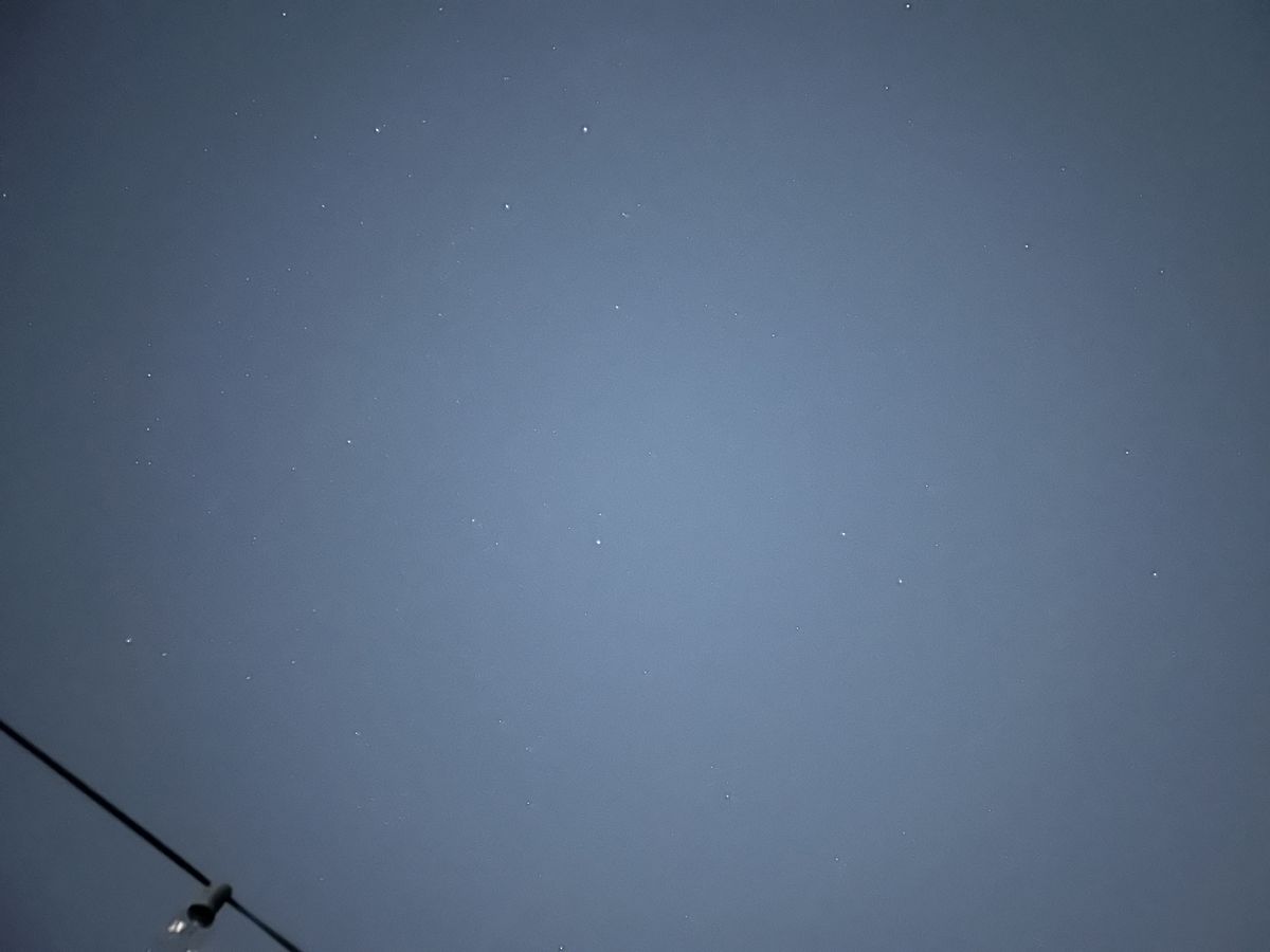 Apple iPhone 14 main camera night mode