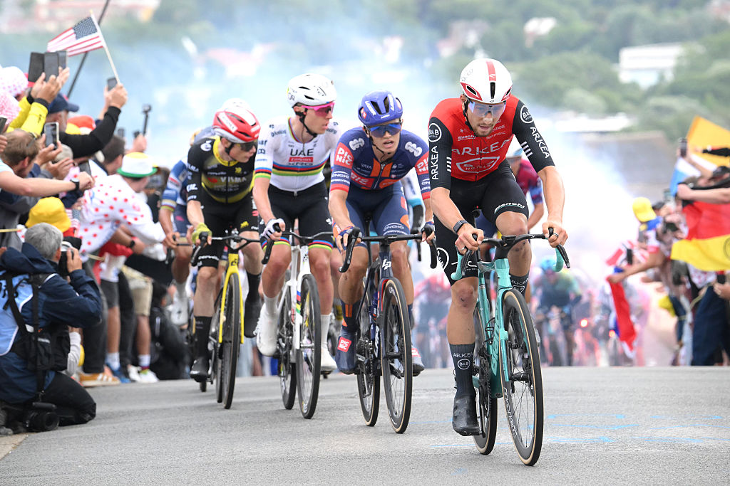 Kevin Vauquelin tries to get away on stage 2 of the Tour de France