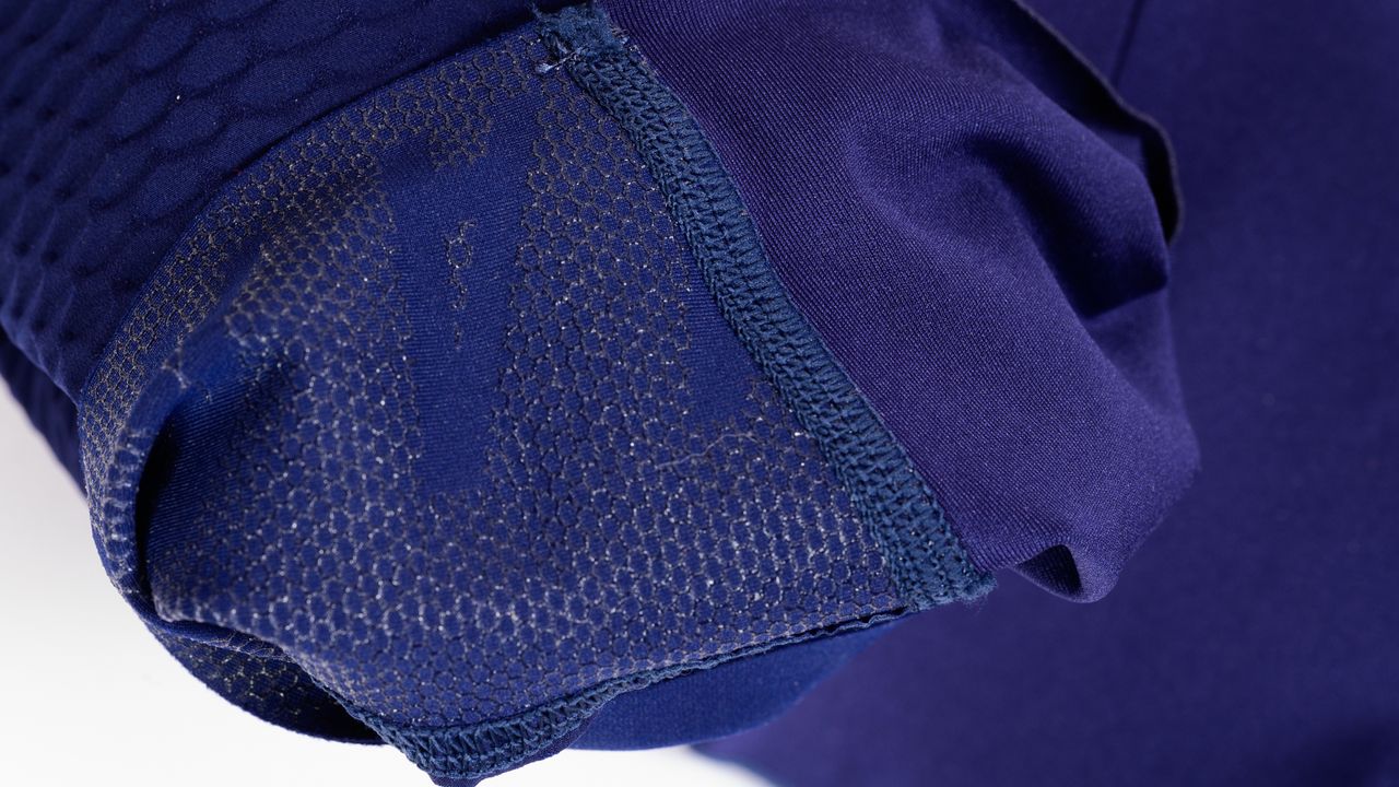 MAAP Pro Bib 2.0 flatlock seams