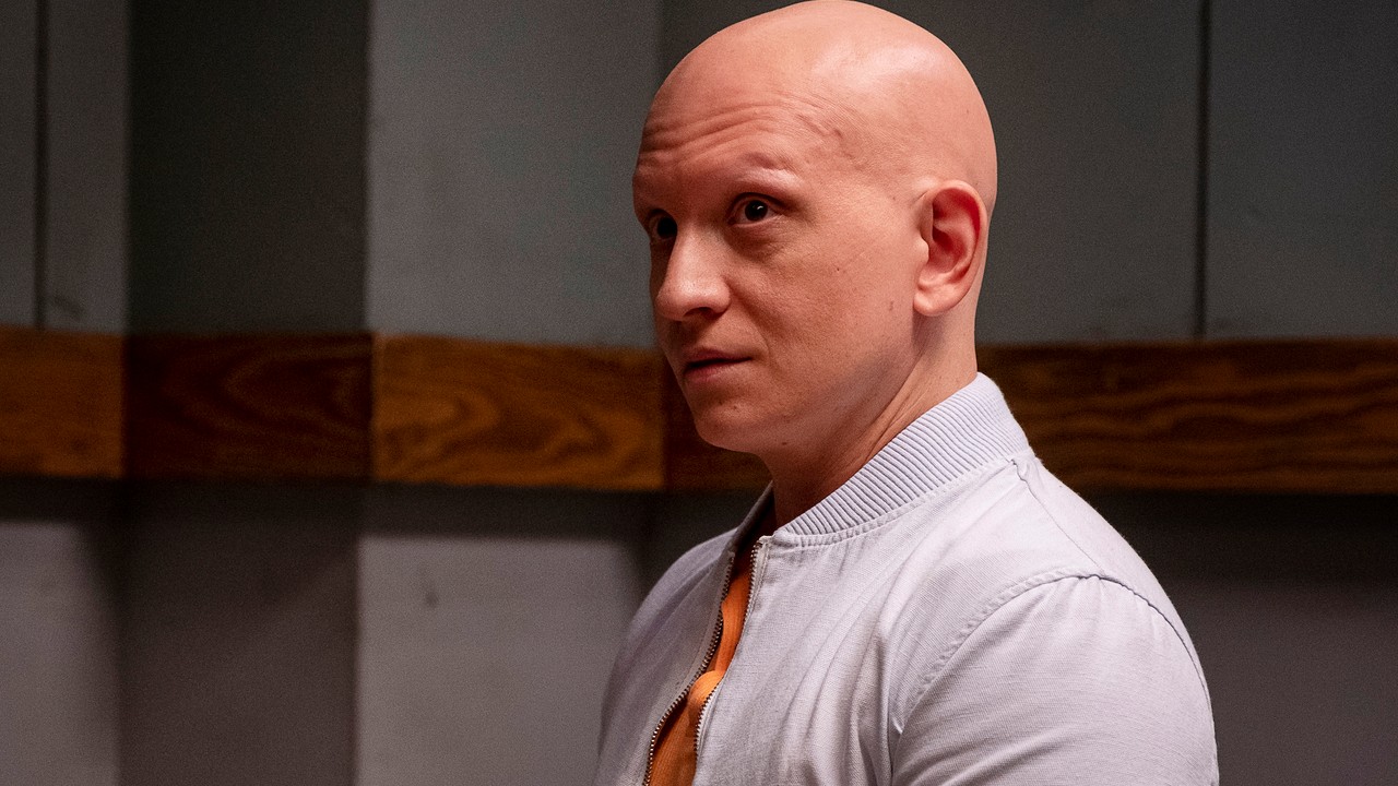 Anthony Carrigan in Barry on HBO