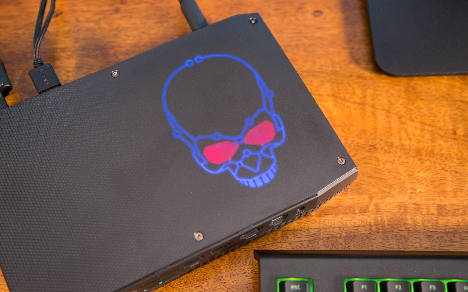 Intel Hades Canyon NUC review: Big power in a small, pricey Box 