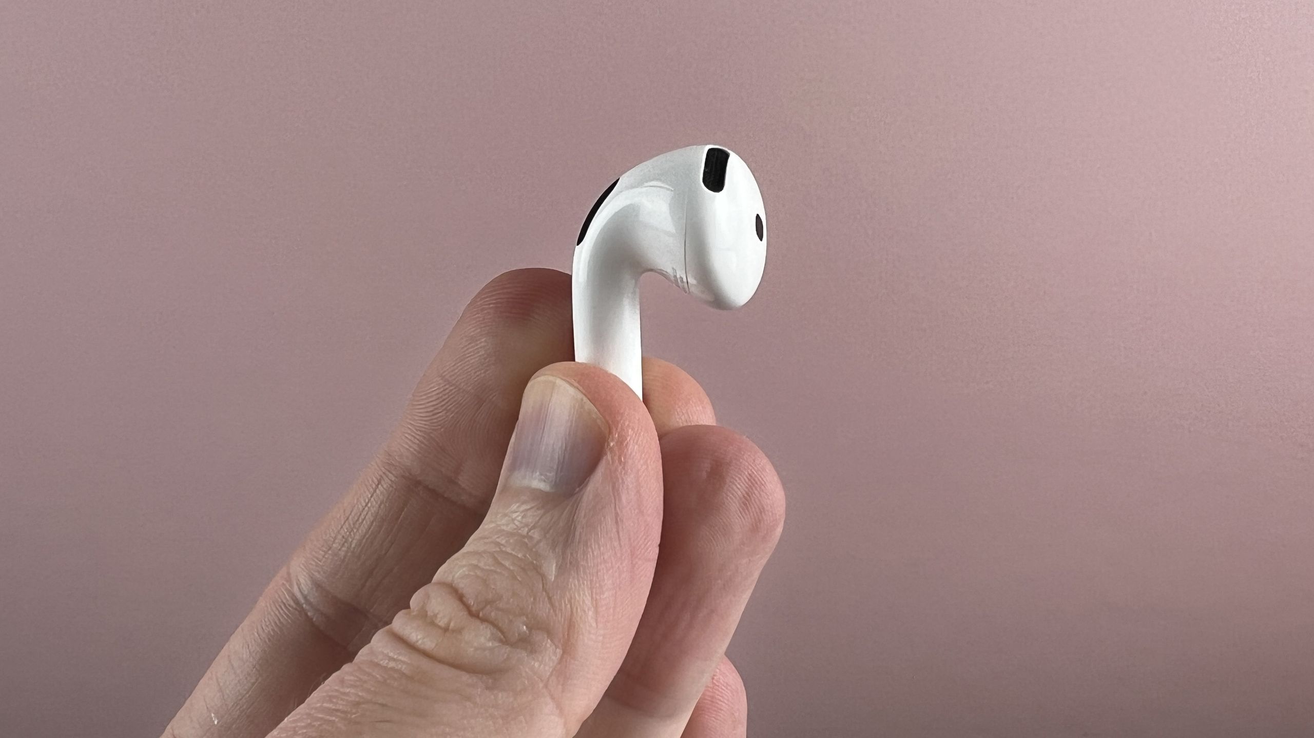 New research suggests AirPods with cameras can't happen —&hellip;