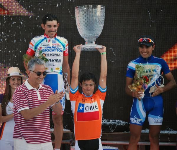 Marco Arriagada (Chile) on the final podium.
