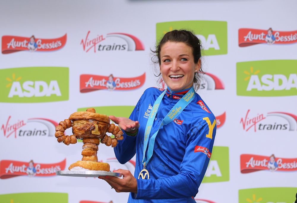 Lizzie Deignan in the Tour de Yorkshire podium