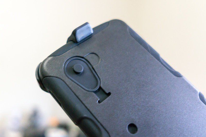 Seidio Convert with kickstand
