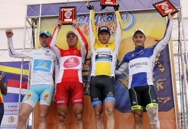 Dmitriy Gruzdev (Astana), Floris Goesinnen (Drapac), David Zabriskie (Garmin-Barracuda) and Andrea Guardini (Farnese Vini-Selle Italia) on the podium at Melaka.