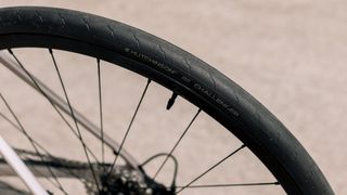 Hutchinson Challenger Tubeless tyre
