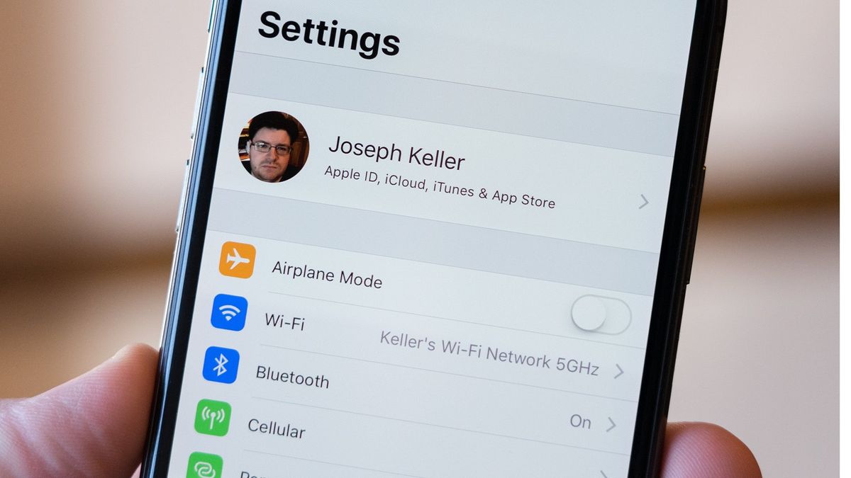 How to switch Apple IDs on your iPhone or iPad | iMore