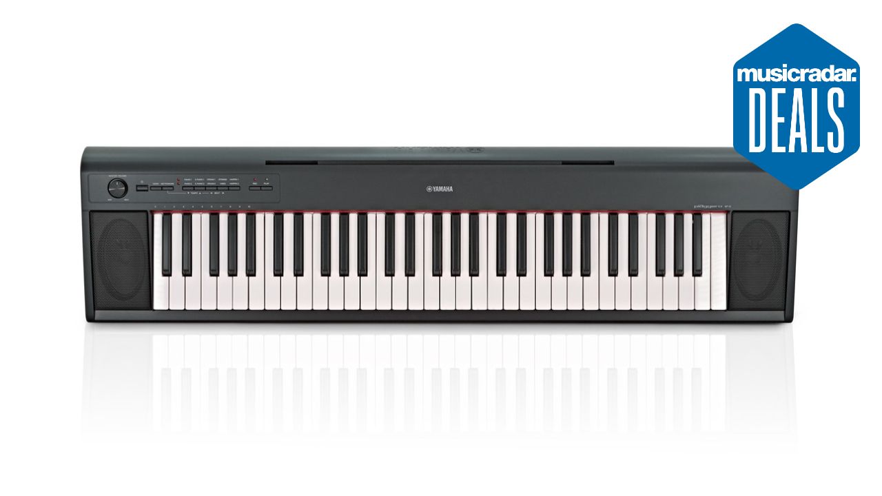 美品！！2022年製 YAMAHA piaggero NP12 Yamaha Piaggero NP-12 61-Key Portable Keyboard With Power