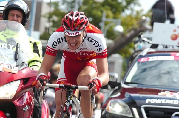 Julien Fouchard (Cofidis) attacked the break on the finishing circuit.