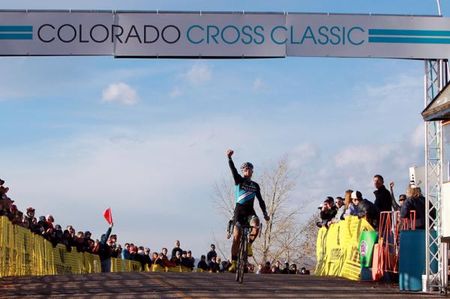 Ben Berden (Raleigh-Clemente) takes the win in Boulder.