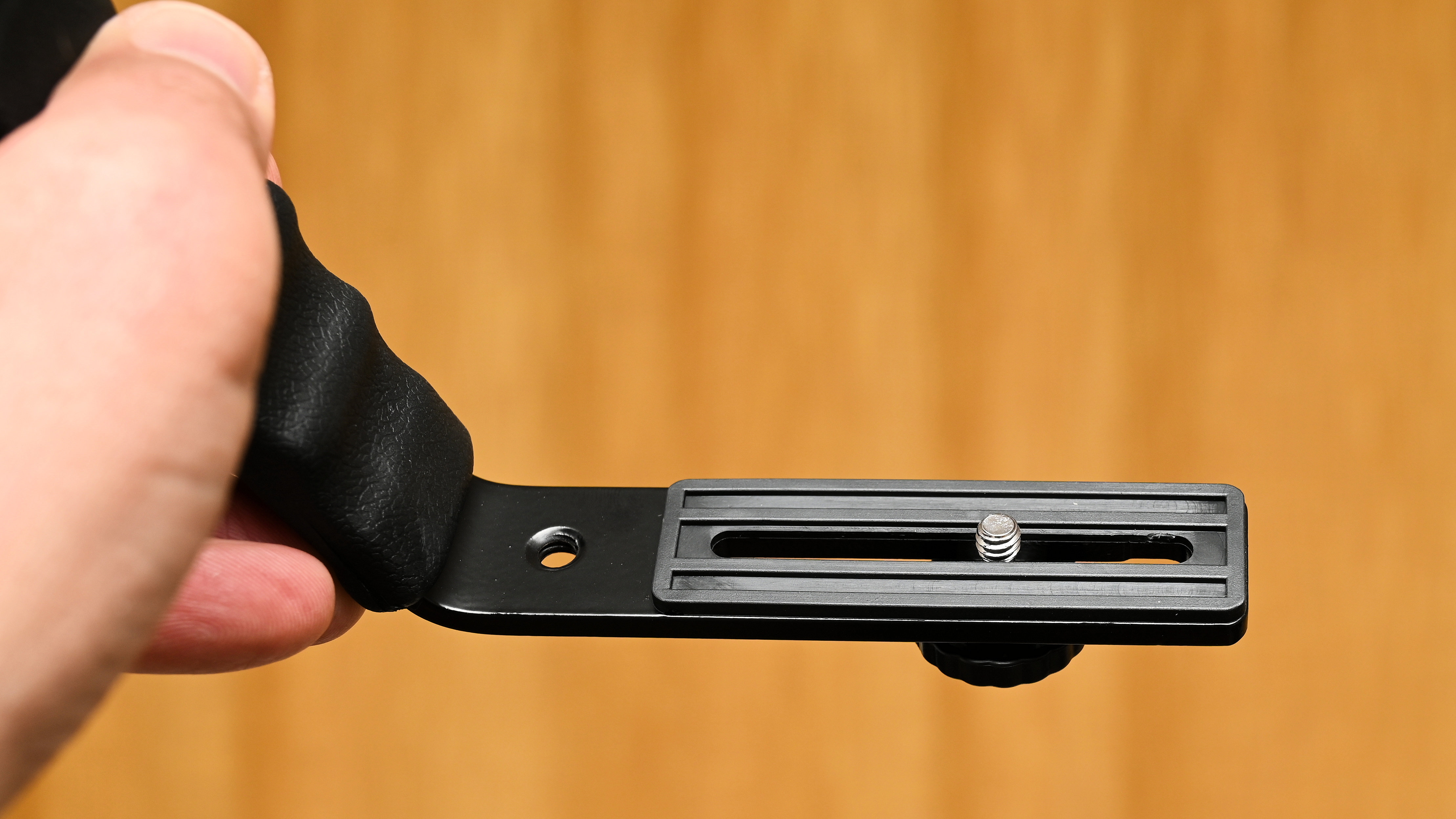 ChromLives Camera L Bracket Mount Video Grip