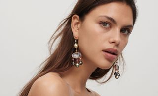 Jewellery- hanging earing
