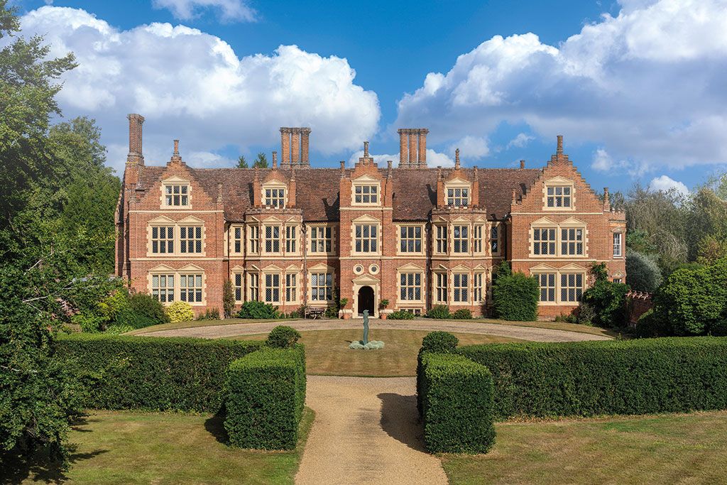 Houses for sale with sporting facilities: Haughley Park, Stowmarket, Suffolk