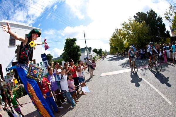 Fans in the streets of McGregor
