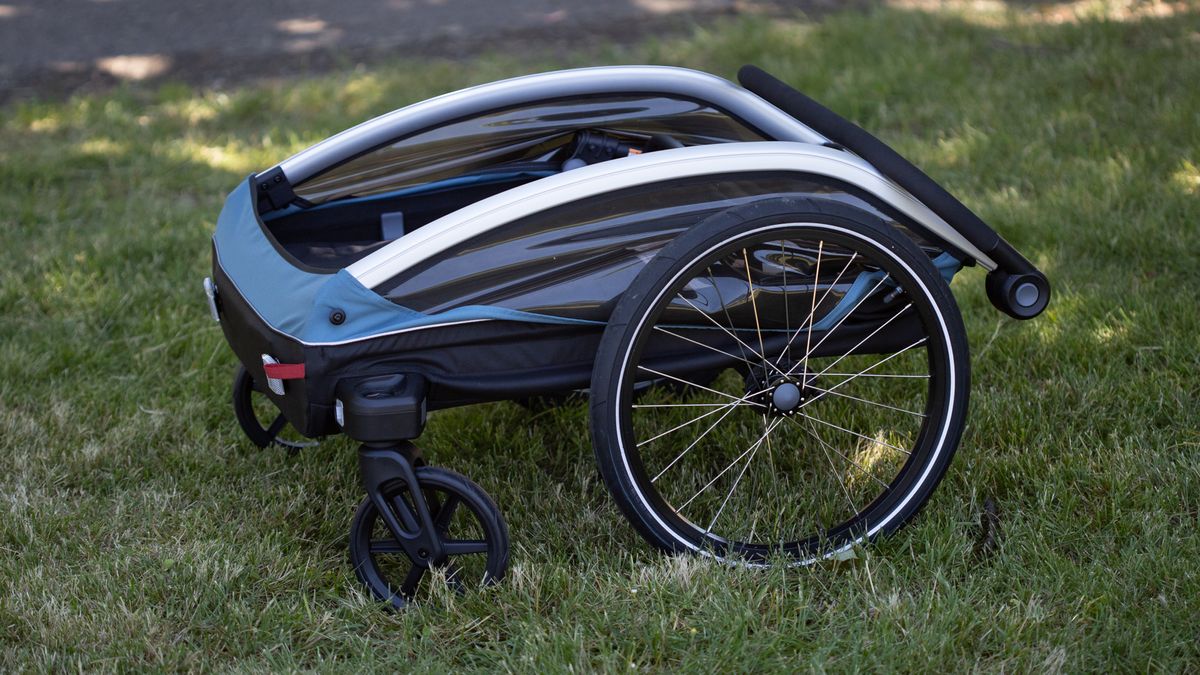 Thule Courier folded flat