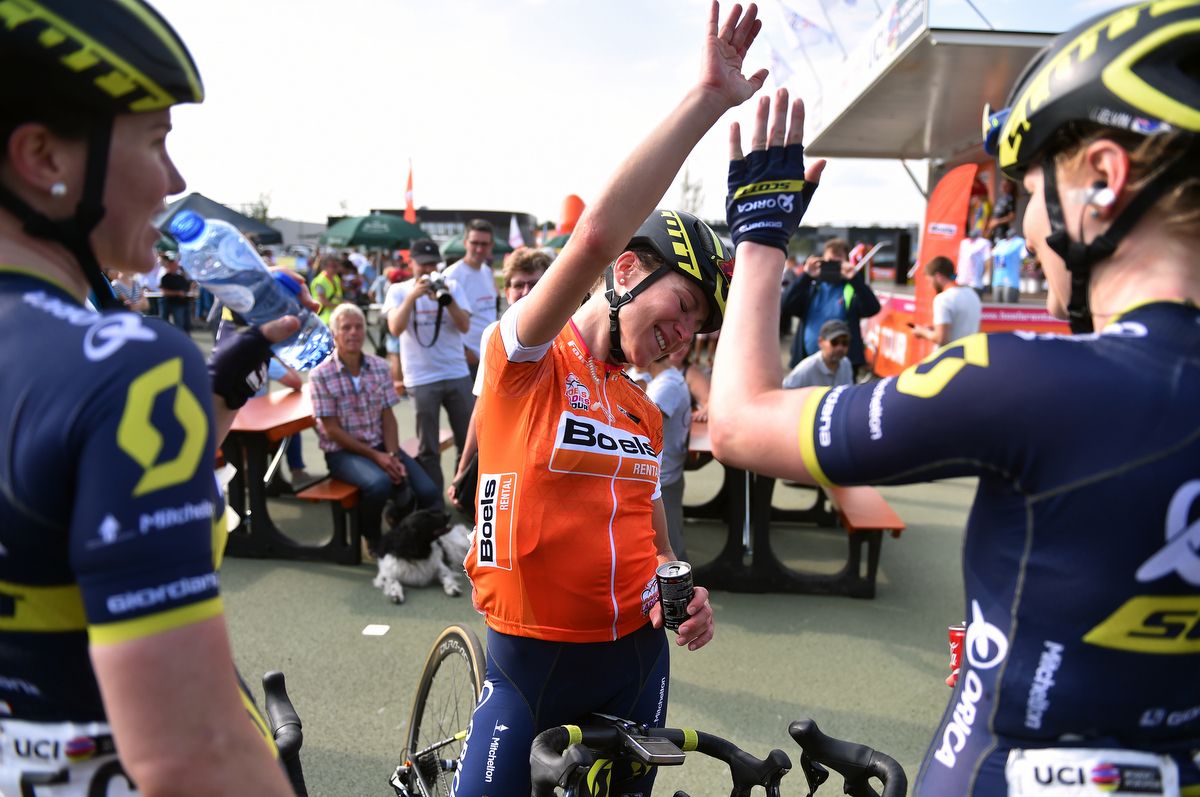 High-fives for Annemiek van Vleuten and her Orica Scott teammates