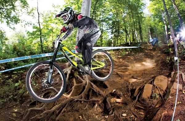 Downhill World Champion Sam Hill (Specialized)