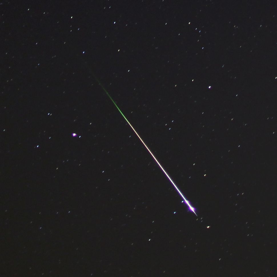 Leonid Meteor Shower Peak Tonight in NASA cast How to Watch Space