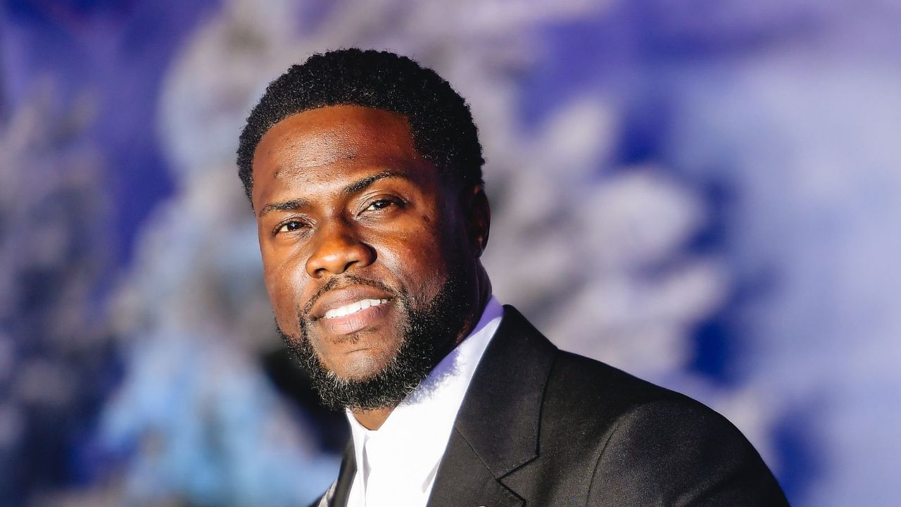 kevin hart on a light blue background