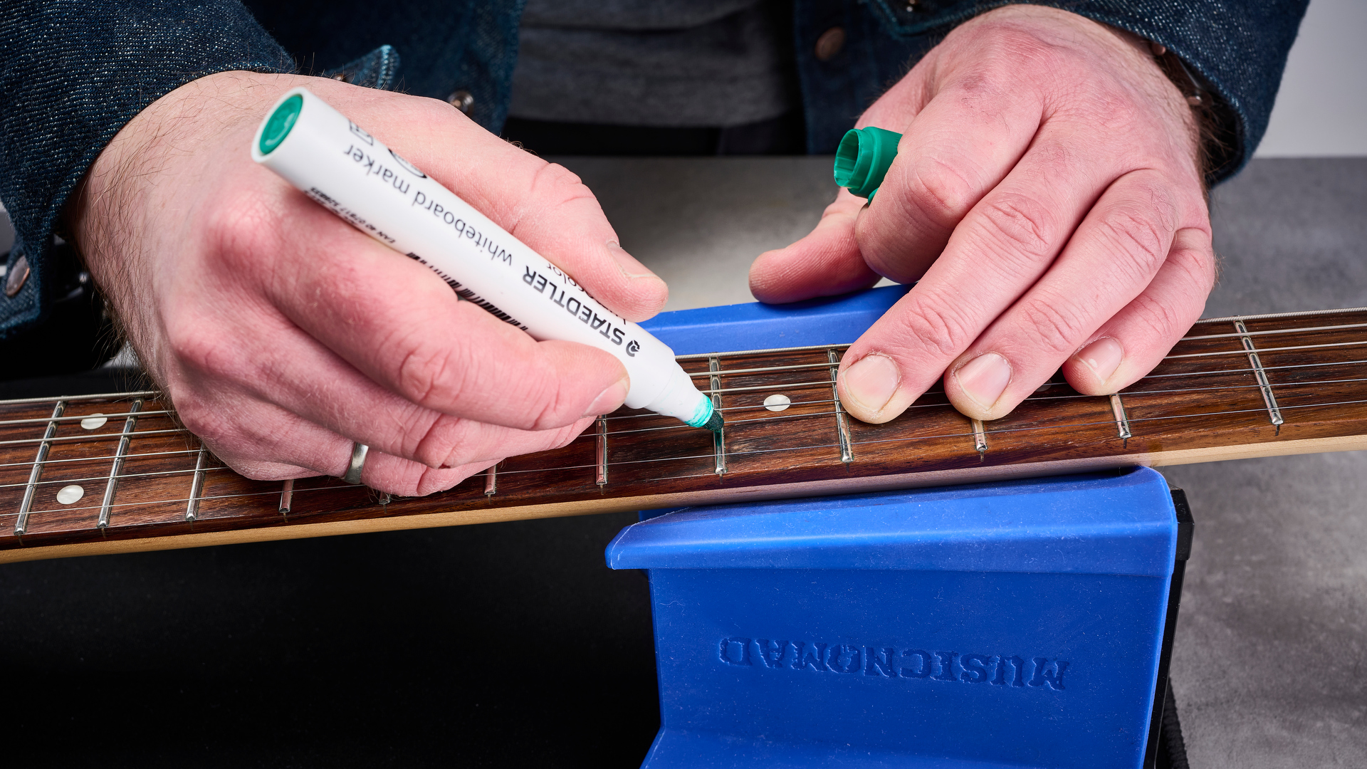 MusicNomad fret tuition