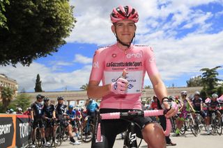 Valter eyes first maglia rosa of 2022 Giro d'Italia on home soil