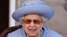 Queen elizabeth wearing sunglasses