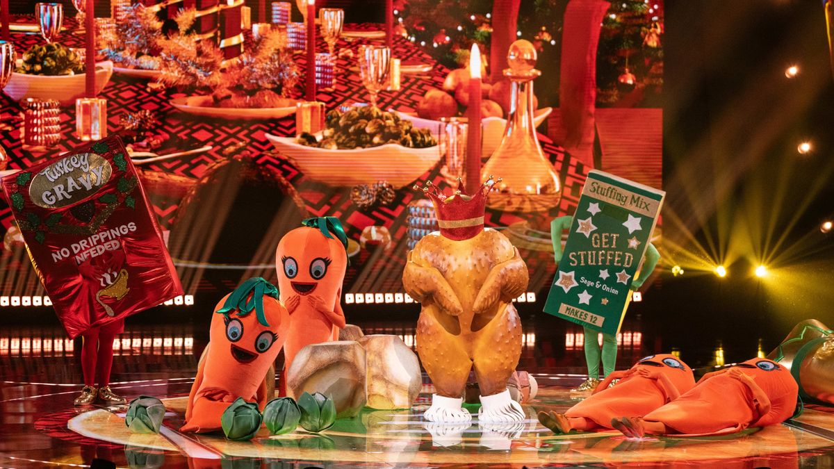 Turkey Crown on stage in The Masked Singer Christmas Special 2024
