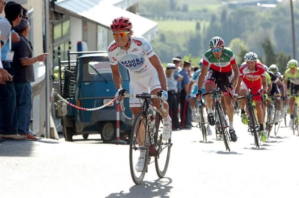 Carlos Betancur