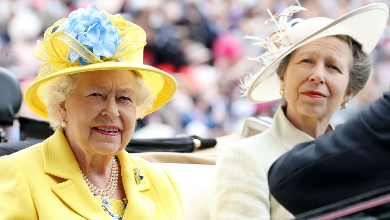 Queen Elizabeth II and Princess Anne at Ascot