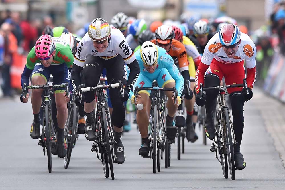Alexander Kristoff (Katusha) kicked first