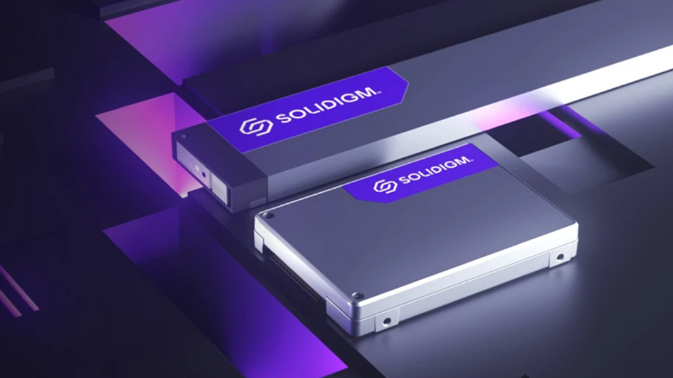 Solidigm D5-P5336 122.88TB SSD